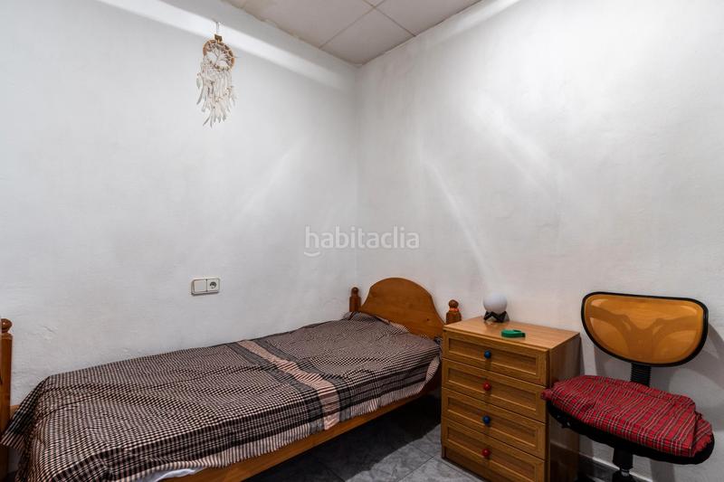 Foto afe5f967-cf9f-452c-9dc4-3e7e0c8b954e. Casa adossada a Sant Llorenç Savall