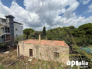 Terreny residencial a Polinyà. Parcela urbanizada en polinyà con gran potencial !!