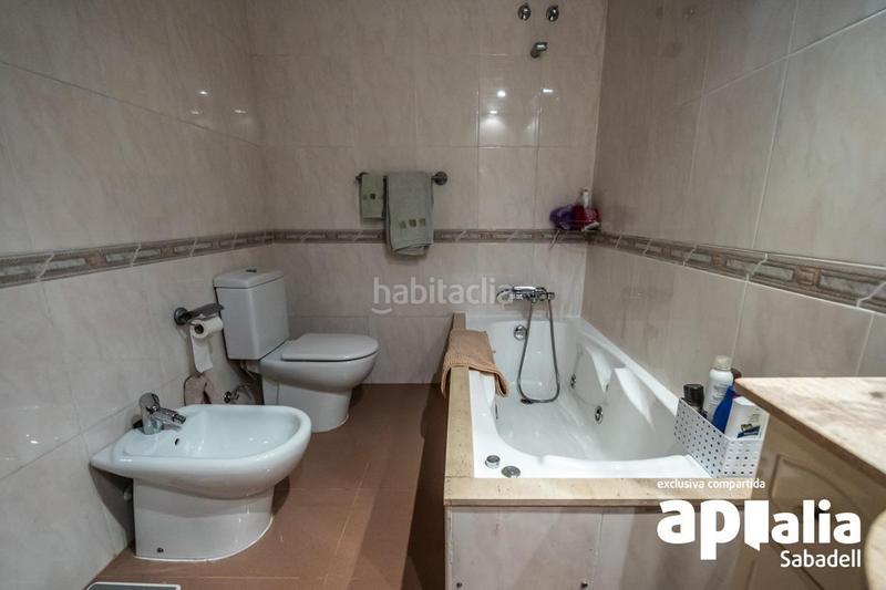 Foto d9b63943-11c3-48b5-9594-8ce4df914b0e. Planta baja  con terraza!! en Can Puiggener Sabadell