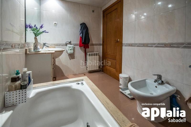 Foto deb35abd-b8d0-4d49-ad9b-6abbab86348f. Planta baja  con terraza!! en Can Puiggener Sabadell