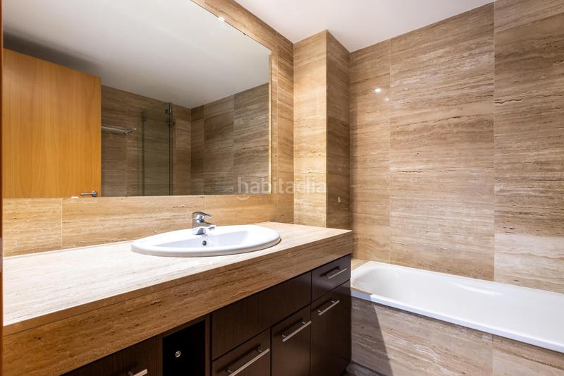 Foto 5492d10c-0a6d-41fb-a527-b362bb464747. Piso  al centro !! en Centre Sabadell