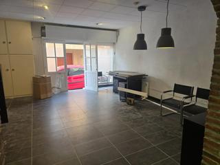 Local commercial à Centre