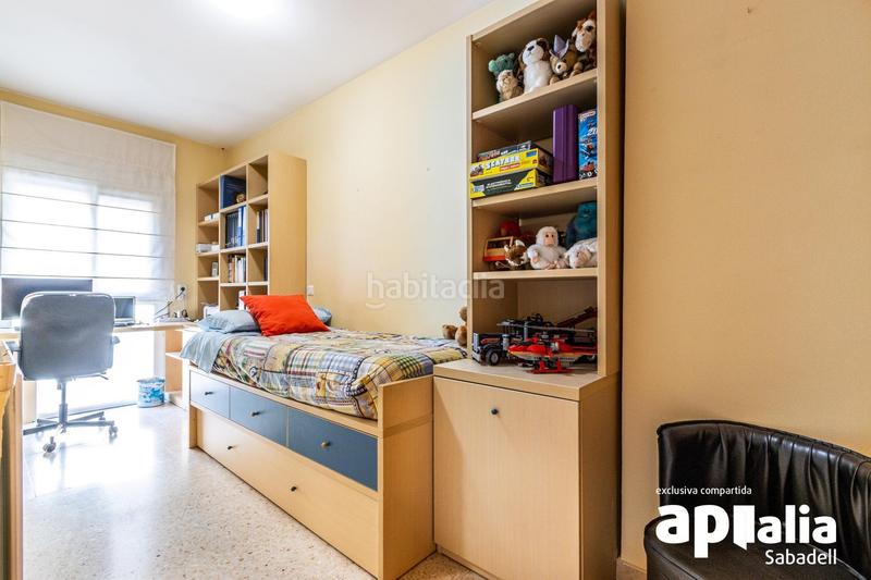 Foto 710eef06-9bd1-41ef-876b-703a43307381. Casa con riscaldamento parcheggio in Creu Alta Sabadell