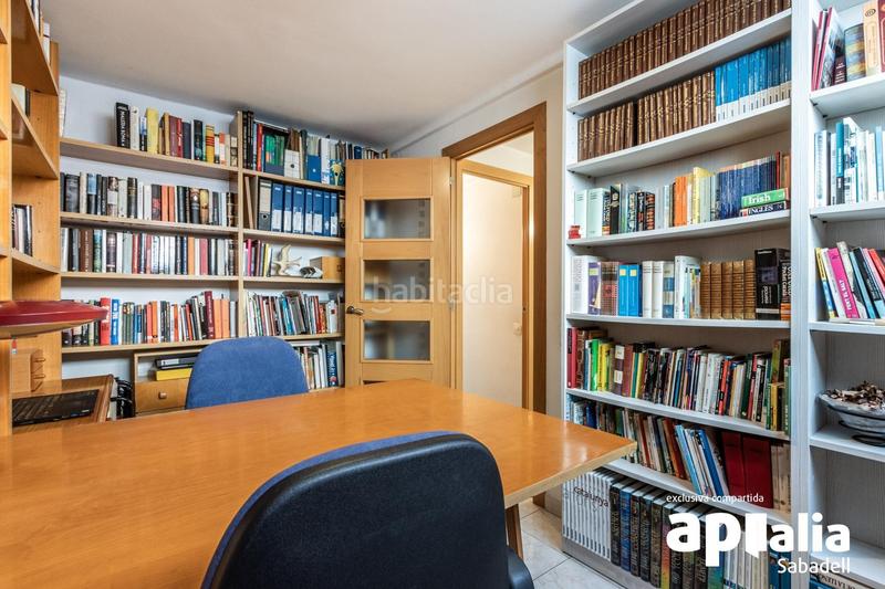 Foto d071ba98-7d2e-4ae2-be98-2190dc3cfdc9. Casa con riscaldamento parcheggio in Creu Alta Sabadell