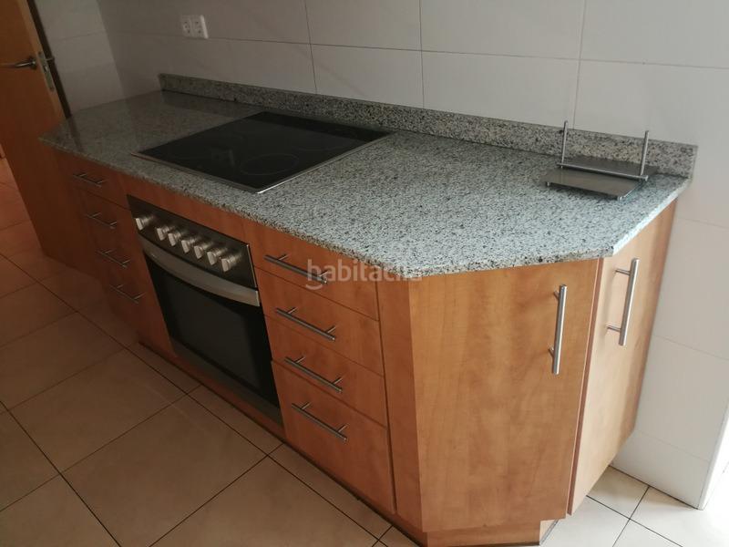 Foto 8e7cbe69-0075-4f72-8898-83bce1af1498. Pis amb calefacció aparcament piscina a Torre-romeu Sabadell