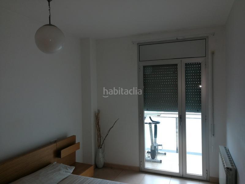 Foto a16efd4e-aa2a-4c11-b1de-c2c678da835c. Pis amb calefacció aparcament piscina a Torre-romeu Sabadell