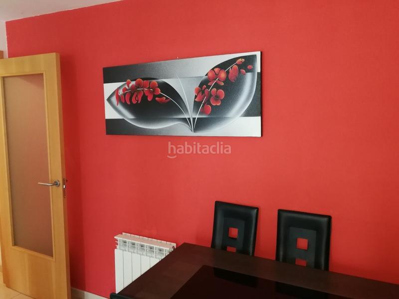 Foto b9cb4cdb-b83f-4c78-8501-4df2a64a1c8c. Pis amb calefacció aparcament piscina a Torre-romeu Sabadell