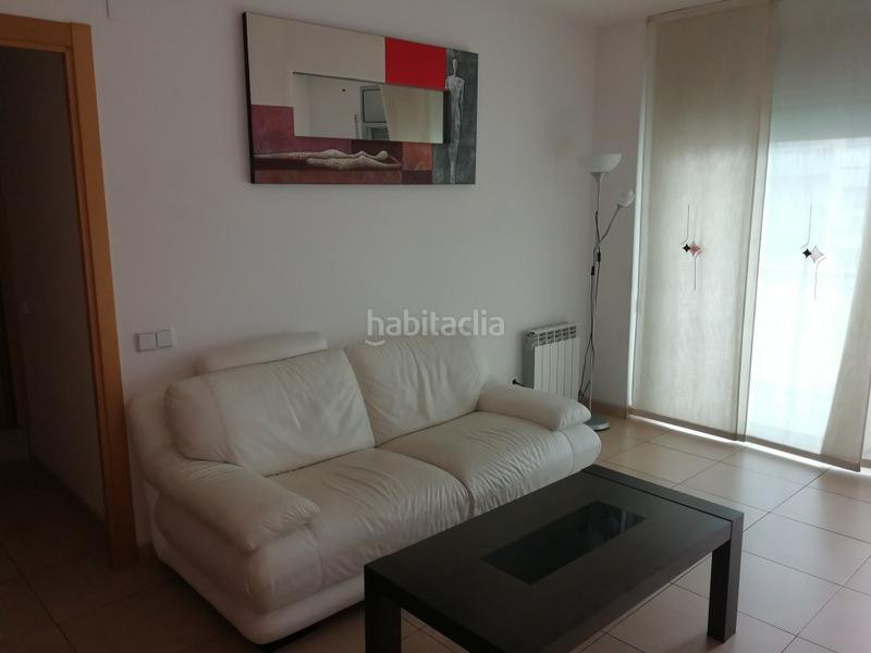 Foto c1ff0284-1709-451b-9569-0335a4f3996e. Pis amb calefacció aparcament piscina a Torre-romeu Sabadell