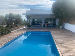 Chalet  Carrer la lluna. Chalet moderno con vistas