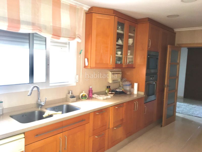 Foto f5ee287e-463e-4234-a27a-b97c3f54f35c. Chalet with fireplace heating parking in Sierra Perenchiza-Cumbres de Calicanto-Sto Domingo Chiva