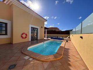 Chalet  Calle calle tarabilla. Chalet adosado en venta en calle tarabilla, 1
