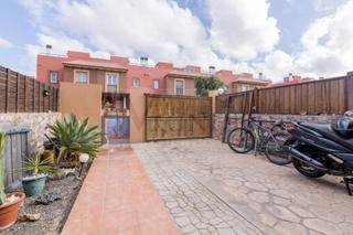 Xalet a Calle perdiz 2. Chalet adosado en venta en calle perdiz