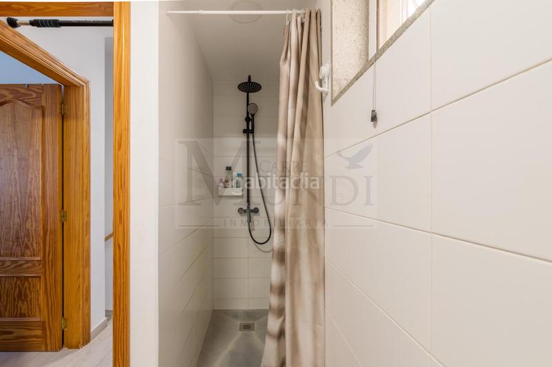 Foto 2ed94e4f-6979-4096-a384-324f5cc87940. Semi detached house in Caleta de Fuste Antigua