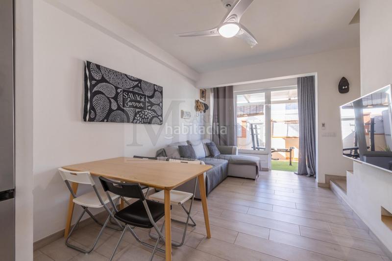 Foto 762cf39b-2b07-4221-89b9-95bfa855639b. Semi detached house in Caleta de Fuste Antigua