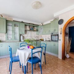 Duplex in Calle juan sebastian el cano 26. Dúplex reformado en el corazón de corralejo