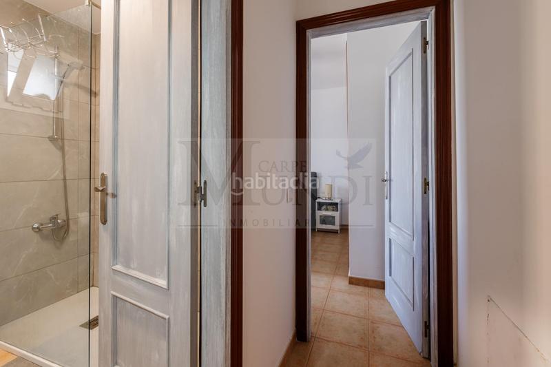 Foto 7ce7b97a-d465-4b42-adbc-1e856fad0a63. Piso en calle juan carlos i 65 apartamento de 1 dormitorio totalmente amueblado calle juan carlos i en Oliva (La)
