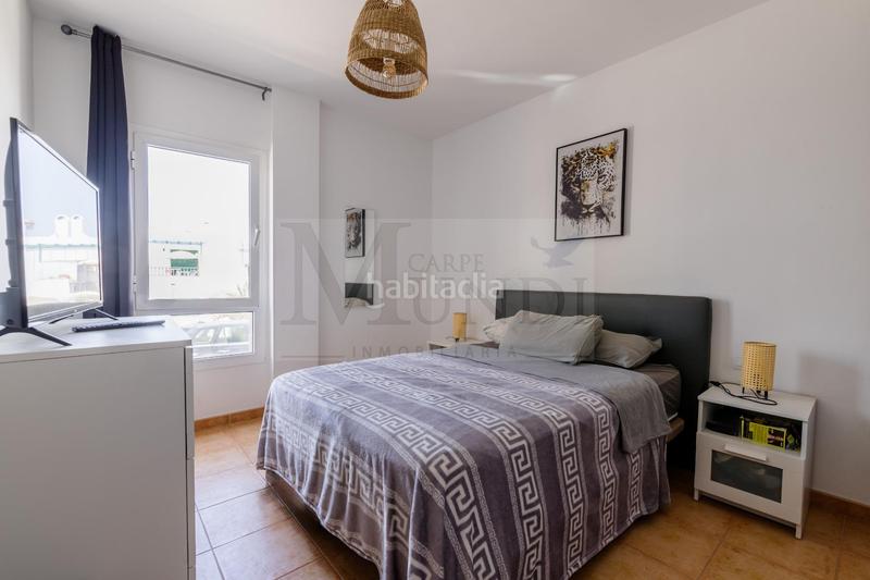 Foto b2c213e4-238d-40fd-a6c5-8fa9eb8f9a9b. Piso en calle juan carlos i 65 apartamento de 1 dormitorio totalmente amueblado calle juan carlos i en Oliva (La)