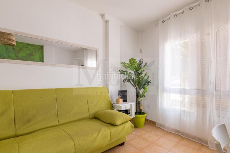 Foto ff71eba1-4e68-42dc-9cb4-2d9589668e41. Piso en calle juan carlos i 65 apartamento de 1 dormitorio totalmente amueblado calle juan carlos i en Oliva (La)