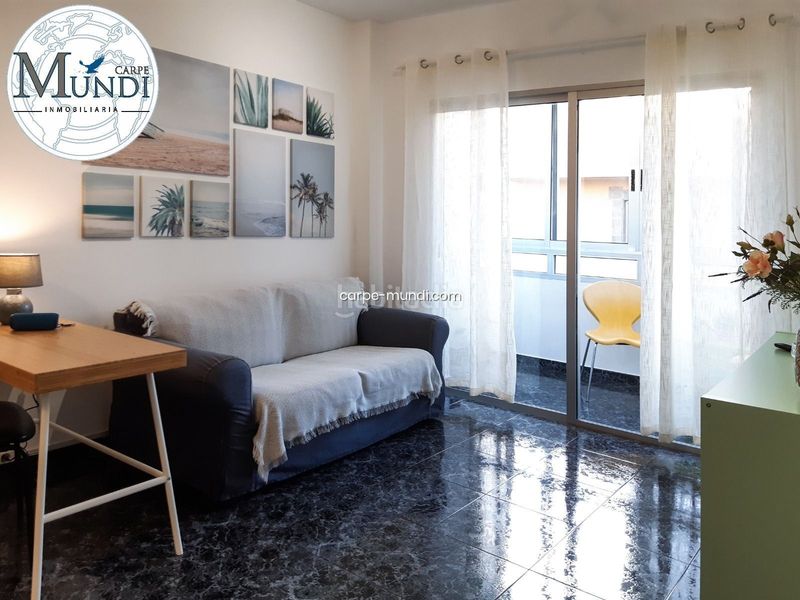 Foto c133acb1-01eb-4d19-afcc-44306053bdfb. Pis a Corralejo Oliva (La)