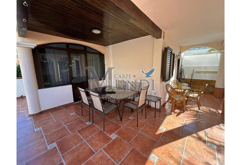 Foto 4456ddfe-f58a-43ef-95de-8d78a9753a08. Chalet  en Corralejo. en Corralejo Oliva (La)