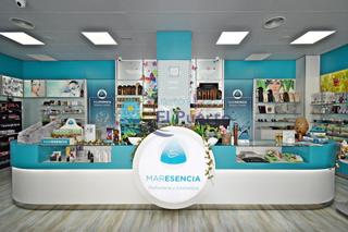 Locale commerciale in Pescadores. Negocio en funcionamiento en el centro de puerto de mazarrón  re