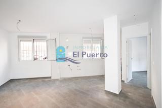 Apartamento en Pescadores. Planta baja reformada en esquina en pleno centro del puerto  ref