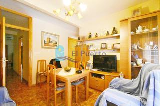 Apartment in Pescadores. Apartamento con balcón y patio en pleno centro del puerto de maz