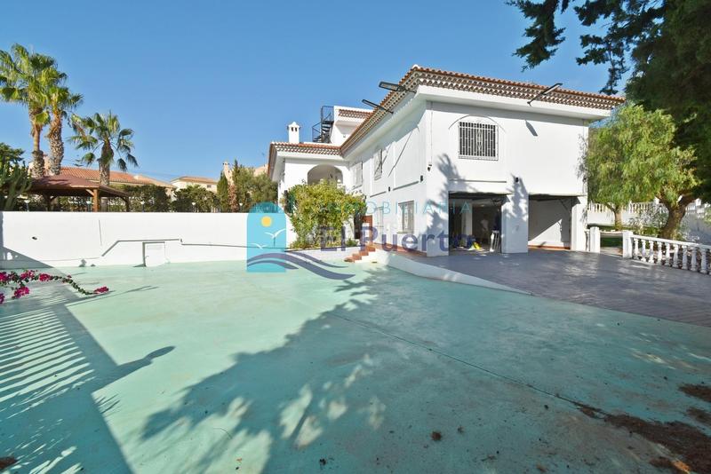 Foto 67b3da52-8954-4782-b2bc-fa457588783d. Chalet with heating parking pool in Bolnuevo Mazarrón