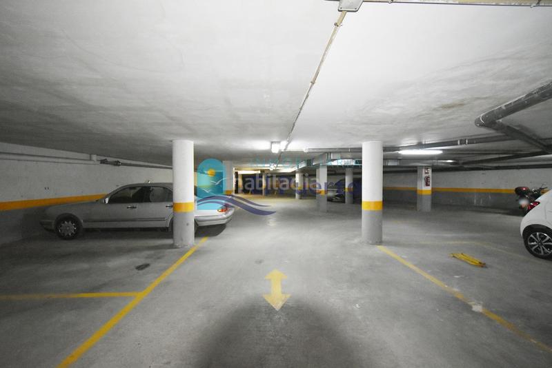 Foto 5862c696-4155-485b-8dd7-061c7595d68e. Parking voiture dans Pescadores Mazarrón