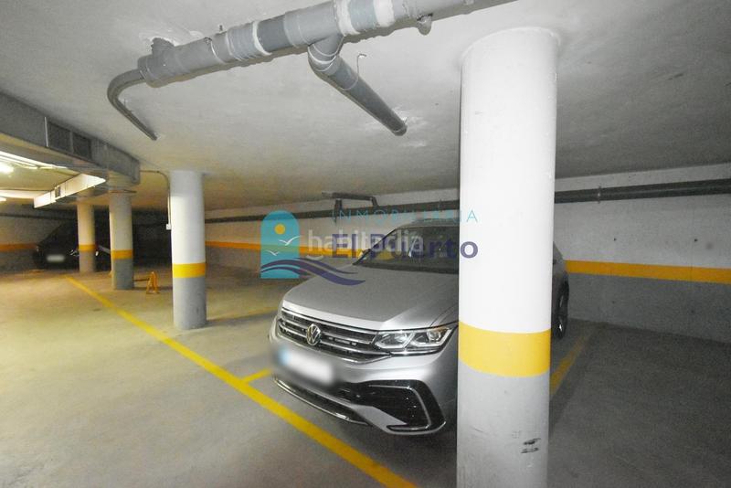 Foto 88dc9875-3752-410c-8976-141ea2088bb4. Parking voiture dans Pescadores Mazarrón