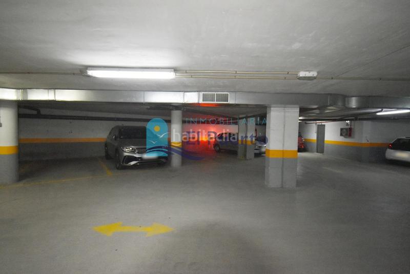 Foto a29f1453-9396-4bc7-950d-62e5bb097eaf. Parking voiture dans Pescadores Mazarrón