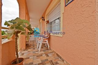 Duplex à Playa Grande-Castellar. Duplex en primer piso con espacio exterior en ambas plantas  ref