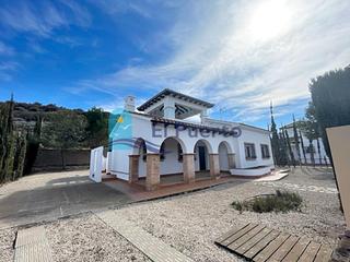 Chalet à La Pinilla - Las Palas. Chalet tipo mimosa en los altos de las palas, fuente álamo de mu