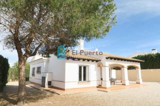 Xalet a La Pinilla - Las Palas. Vivienda tipo morera en los altos de las palas, fuente álamo de