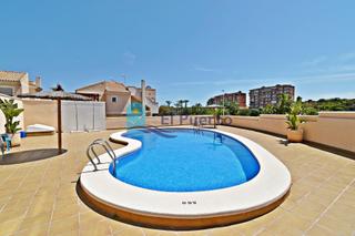 Apartment in El Alamillo. Apartamento con piscina, garaje y solárium en el alcolar  puerto