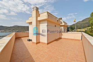 Zweistöckige Wohnung in Perín. Fantástico dúplex con tres terrazas y vistas al mar en la azohía