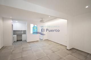 Penthouse in Pescadores. Ático dúplex reformado a 450 m del mar  ref 1135