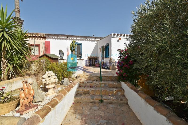 Foto 7a59f0ce-b9aa-47c3-b17a-923f5425bc8e. Maison avec piscine dans Mazarrón casco urbano Mazarrón