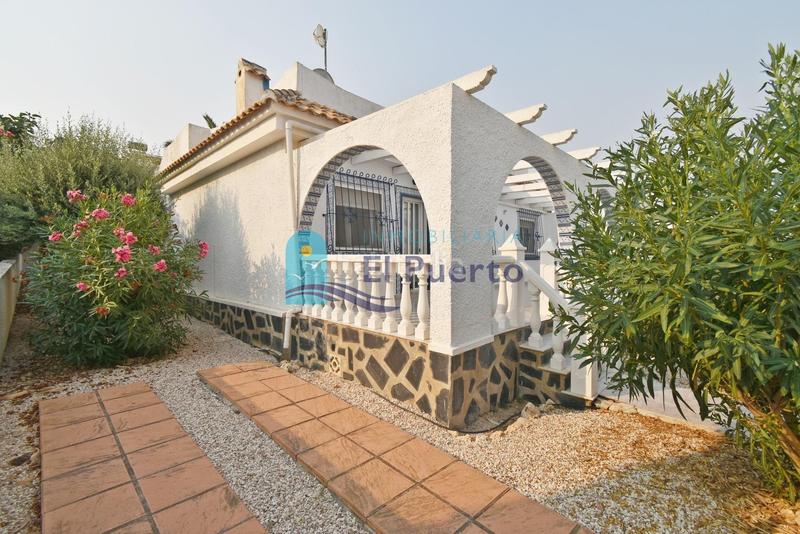 Foto 1871d07b-2875-4a07-9192-dd1b00bd5ec5. Xalet amb piscina a Mazarrón casco urbano Mazarrón