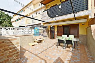 Duplex à Bahia. Dúplex totalmente reformado en la vía axial  ref 972