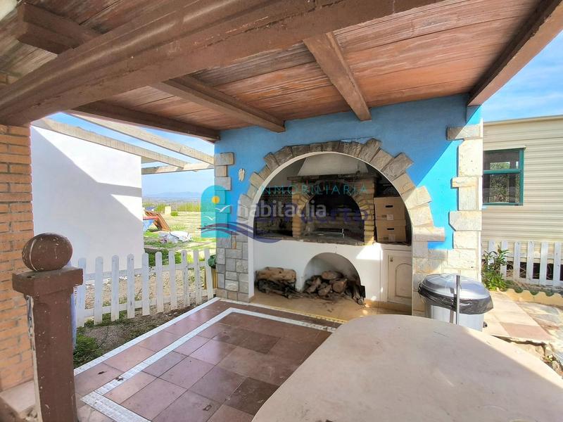 Foto ef4cf2be-acd7-4a03-be35-fb7f966ea6fd. Casa amb piscina a Mazarrón casco urbano Mazarrón