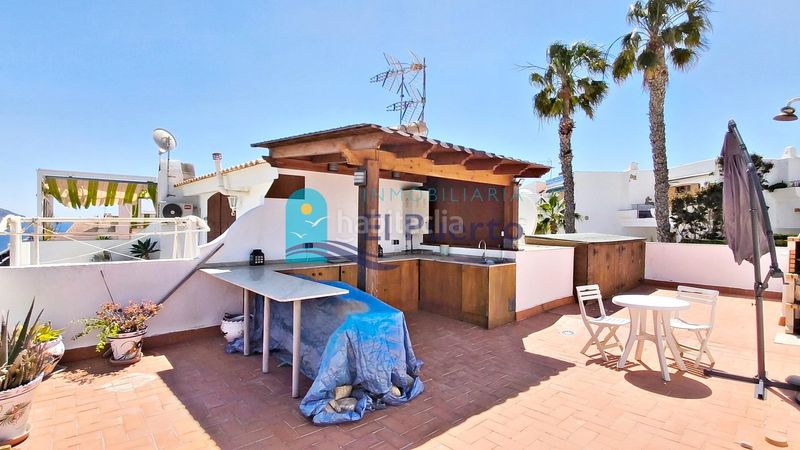Foto b5e102a0-dcd2-4c51-8771-e120771a51d9. Ático  reformado con gran solárium y vistas al mar ref 1723 en Mazarrón