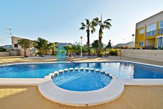 Piccolo appartamento in Mazarrón Casco Urbano. Apartamento con parking y piscina en la atalaya  ref 1395