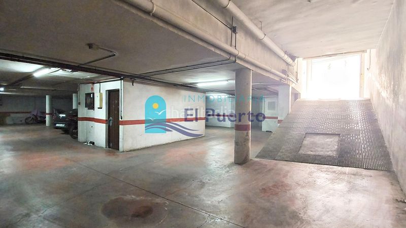 Foto b62a9c63-13e5-44b7-a321-cee074a9bdf9. Aparcament cotxe a Mazarrón casco urbano Mazarrón