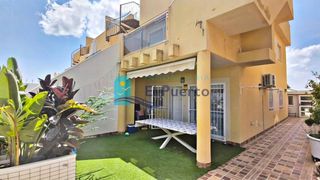 Flat in El Alamillo. Planta baja en residencial con piscina en el alamillo  ref. 1777