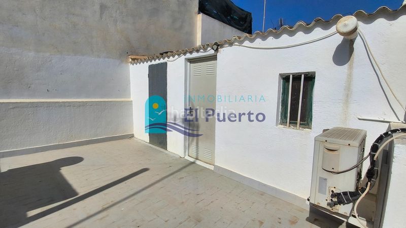 Foto f289305c-106f-4d69-a3fb-096381709758. Àtic amb calefacció a Casco Antiguo Águilas