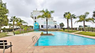 Apartament a Condado de Alhama. Apartamento con terraza en condado de alhama golf resort  ref. 1