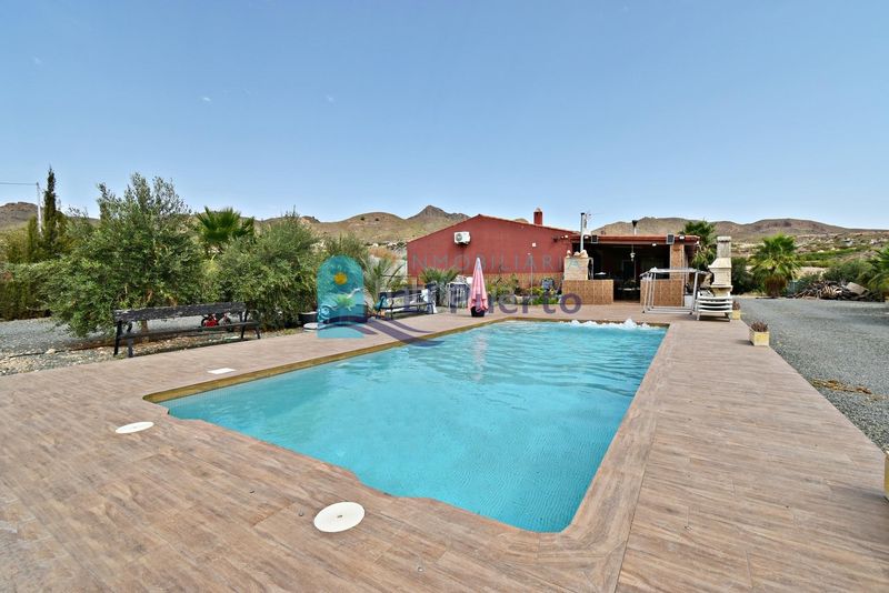 Foto af2533d5-9fa2-4a3d-8d0f-d7179d5e78cf. Casa amb calefacció piscina a Mazarrón casco urbano Mazarrón