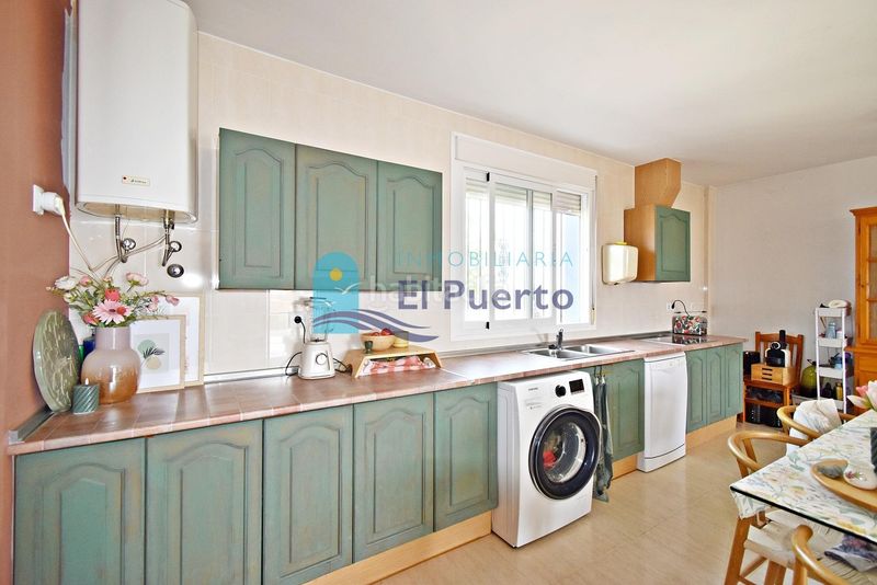 Foto 32dcbbf7-46b7-4b5c-a2c1-fe2669bbb15b. Casa amb aparcament a Mazarrón casco urbano Mazarrón