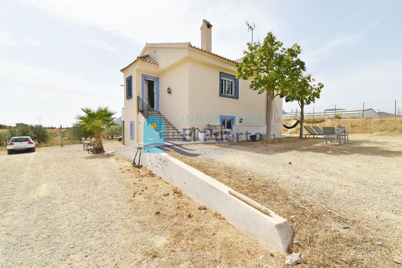 Foto 613b59d5-6553-4302-9dda-52d600802b62. Casa amb aparcament a Mazarrón casco urbano Mazarrón